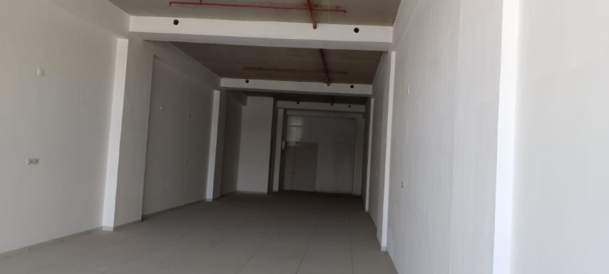 Showroom 3100 Sq. Ft. Showroom First Floor for Rent in Sg Highway Ahmedabad - Media 8
