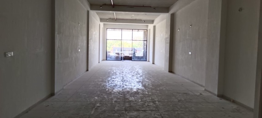 Showroom 3100 Sq. Ft. Showroom First Floor for Rent in Sg Highway Ahmedabad - Media 10
