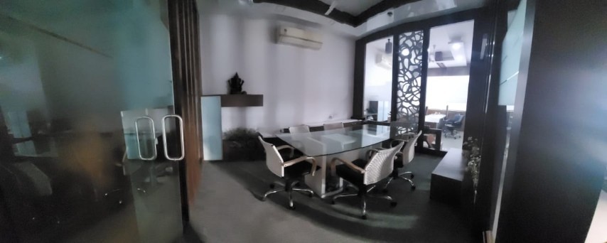 Office 1600 Sq. Ft. Commercial Office for Rent in Sola Ahmedabad - Media 6