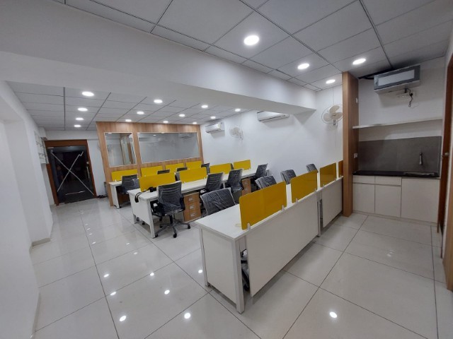 Office 1148 Sq. Ft. Commercial Office for Rent in Science City Ahmedabad - Media 9