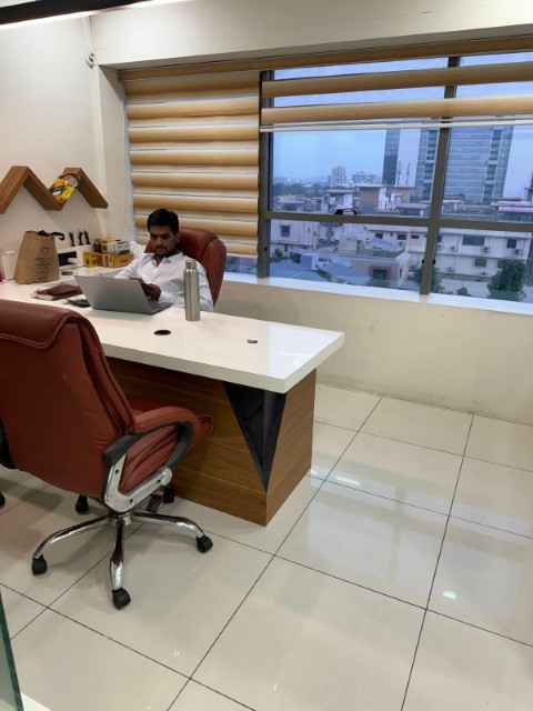Office 910 Sq. Ft. Commercial Office for Rent in Science City Ahmedabad - Media 4