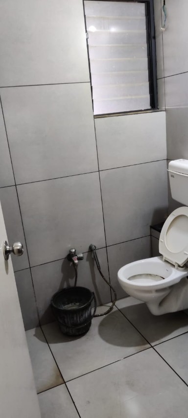 Office 950 Sq. Ft. Commercial Office for Rent in Zydus Road Ahmedabad - Media 3