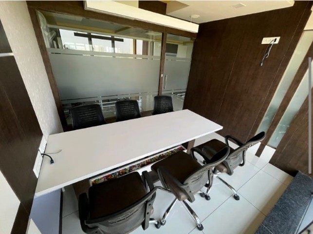 Office 1175 Sq. Ft. Commercial Office for Rent in Jagatpur Ahmedabad - Media 6