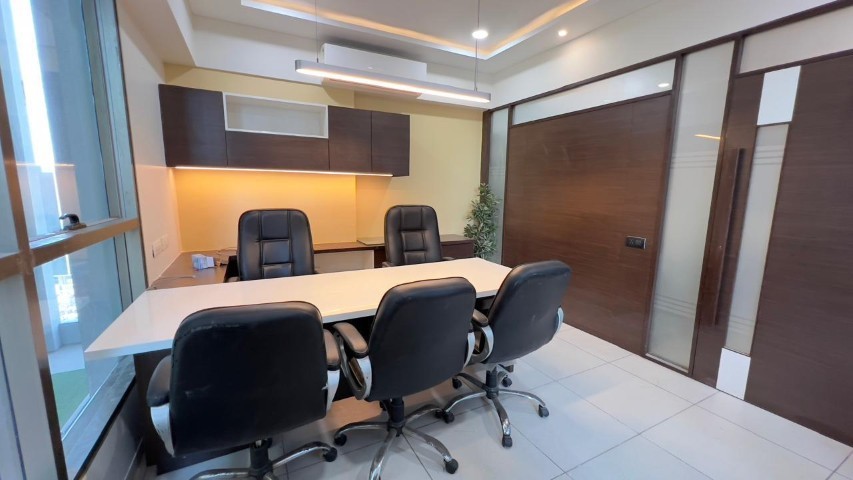 Office 700 Sq. Ft. Commercial Office for Rent in Science City Ahmedabad - Media 3