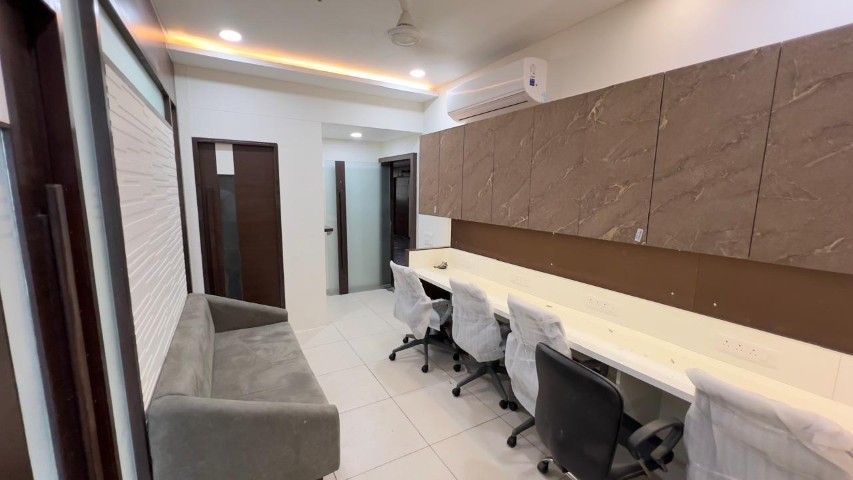 Office 700 Sq. Ft. Commercial Office for Rent in Science City Ahmedabad - Media 6