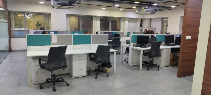 Office 15500 Sq. Ft. Commercial Office for Rent in Rajpath Rangoli Road Ahmedabad