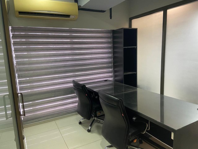 Office 1070 Sq. Ft. Commercial Office for Rent in Rajpath Rangoli Road Ahmedabad - Media 4