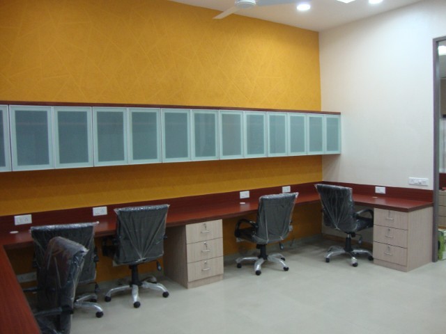 Office 1450 Sq. Ft. Commercial Office for Rent in Sola Ahmedabad