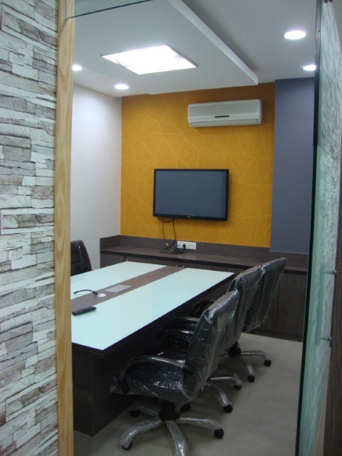 Office 1450 Sq. Ft. Commercial Office for Rent in Sola Ahmedabad - Media 2