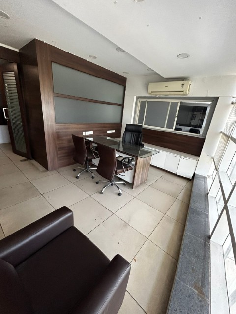 Office 1524 Sq. Ft. Commercial Office for Rent in Sg Highway Ahmedabad - Media 18