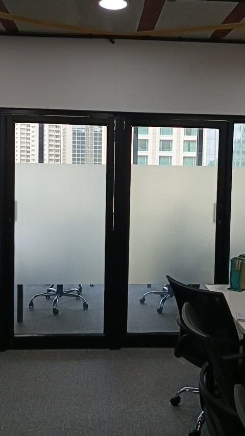 Office 1220 Sq. Ft. Commercial Office for Rent in Vastrapur Ahmedabad - Media 7