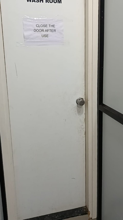 Office 1220 Sq. Ft. Commercial Office for Rent in Vastrapur Ahmedabad - Media 9