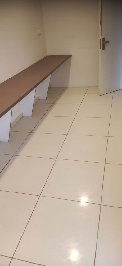 Office 1200 Sq. Ft. Commercial Office for Rent in Bodakdev Ahmedabad - Media 2