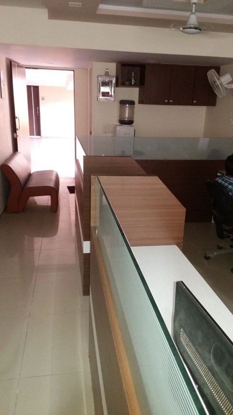 Office 600 Sq. Ft. Commercial Office for Rent in Bodakdev Ahmedabad - Media 7