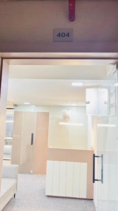 Office 1400 Sq. Ft. Commercial Office for Rent in Makarba Ahmedabad - Media 9