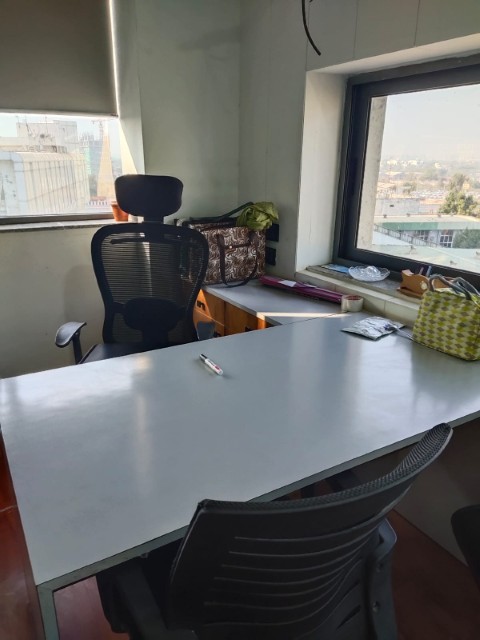 Office 1255 Sq. Ft. Commercial Office for Rent in Sg Highway Ahmedabad - Media 2