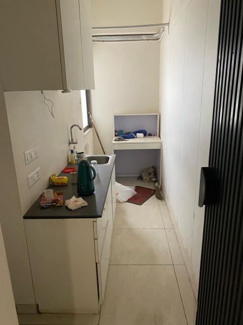 Office 1815 Sq. Ft. Commercial Office for Rent in Science City Ahmedabad - Media 9