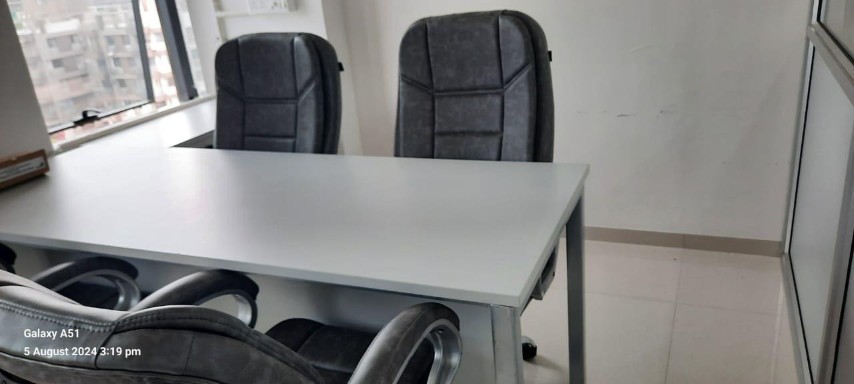 Office 1000 Sq. Ft. Commercial Office for Rent in Science City Ahmedabad - Media 11