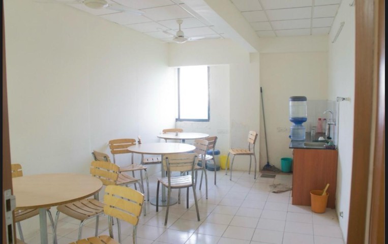 Office 5000 Sq. Ft. Commercial Office for Rent in Bodakdev Ahmedabad - Media 8