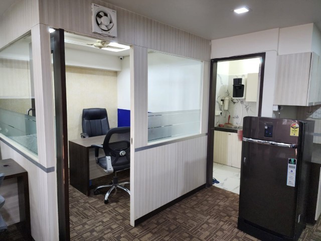 Office 1108 Sq. Ft. Commercial Office for Rent in Satellite Ahmedabad - Media 9