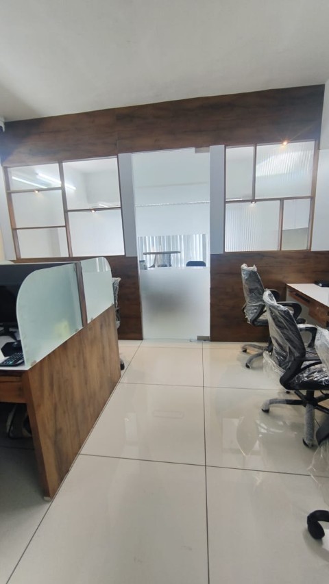Office 800 Sq. Ft. Commercial Office for Rent in Jagatpur Ahmedabad - Media 17
