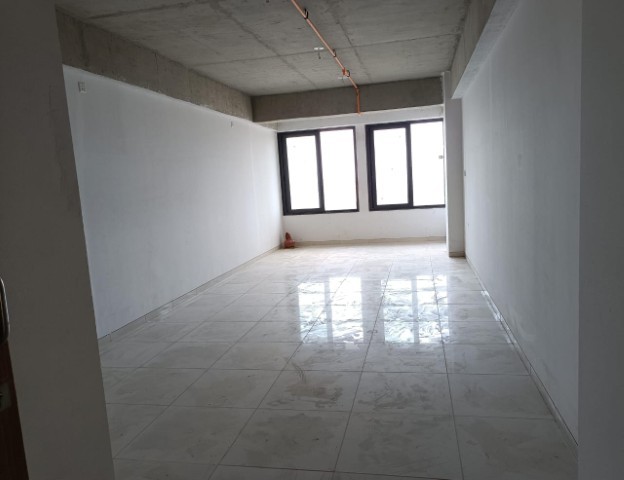 Office 765 Sq. Ft. Commercial Office for Rent in Jagatpur Ahmedabad