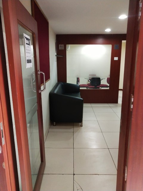 Office 1930 Sq. Ft. Commercial Office for Rent in Cg Road Ahmedabad - Media 18