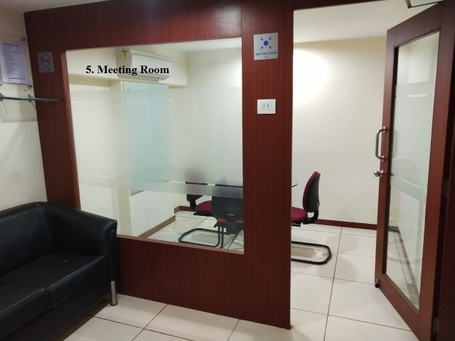 Office 1930 Sq. Ft. Commercial Office for Rent in Cg Road Ahmedabad - Media 12