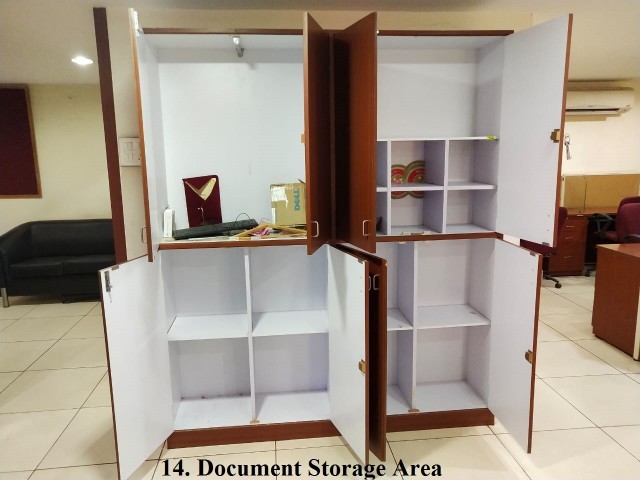 Office 1930 Sq. Ft. Commercial Office for Rent in Cg Road Ahmedabad