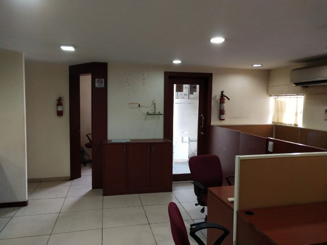 Office 1930 Sq. Ft. Commercial Office for Rent in Cg Road Ahmedabad - Media 9