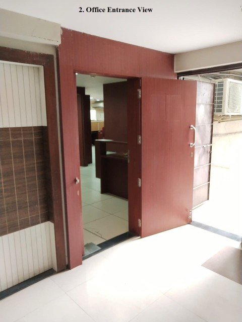 Office 1930 Sq. Ft. Commercial Office for Rent in Cg Road Ahmedabad - Media 3