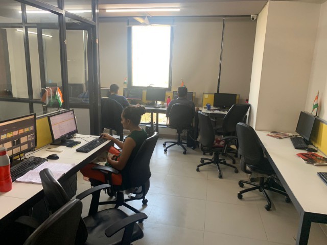 Office 575 Sq. Ft. Commercial Office for Rent in Ambli Bopal Road Ahmedabad - Media 9