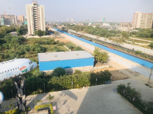 Office 1600 Sq. Ft. Commercial Office for Rent in Ambli Bopal Road Ahmedabad - Media 6
