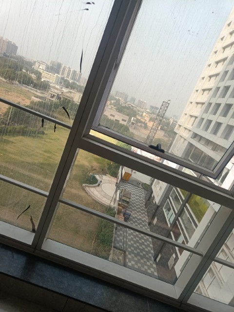 Office 1225 Sq. Ft. Commercial Office for Rent in Sindhu Bhavan Road Ahmedabad - Media 4