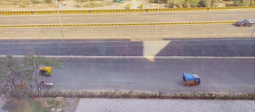 Office 747 Sq. Ft. Commercial Office for Rent in Sp Ring Road Ahmedabad - Media 4