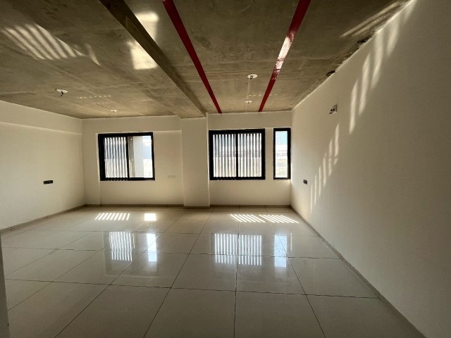 Office 1024 Sq. Ft. Commercial Office for Rent in Sola Ahmedabad - Media 7