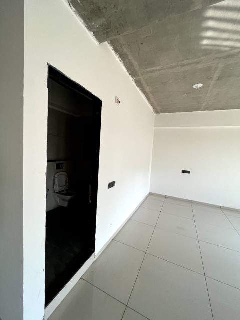Office 1024 Sq. Ft. Commercial Office for Rent in Sola Ahmedabad - Media 9