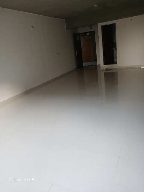 Office 800 Sq. Ft. Commercial Office for Rent in Sola Ahmedabad - Media 7