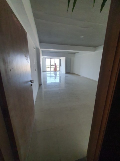 Office 1028 Sq. Ft. Commercial Office for Rent in Shilaj Ahmedabad