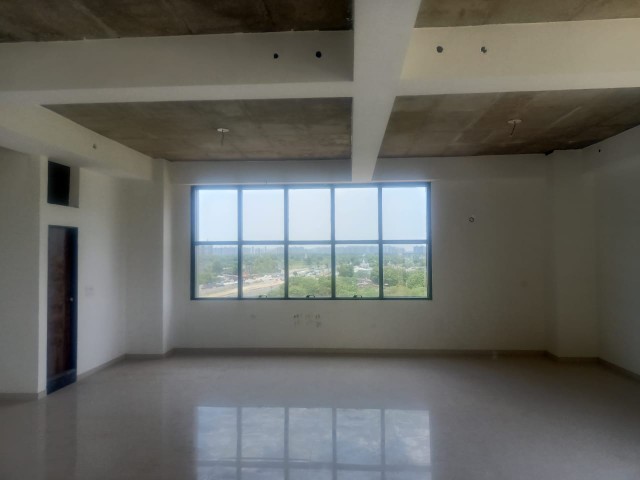 Office 1700 Sq. Ft. Commercial Office for Rent in Shela Ahmedabad - Media 4