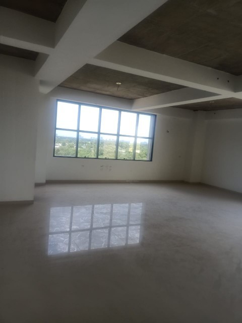 Office 1700 Sq. Ft. Commercial Office for Rent in Shela Ahmedabad - Media 7
