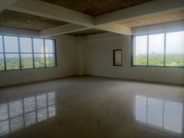 Office 1700 Sq. Ft. Commercial Office for Rent in Shela Ahmedabad - Media 8