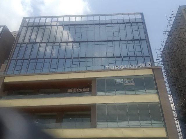 Office 1700 Sq. Ft. Commercial Office for Rent in Shela Ahmedabad - Media 9