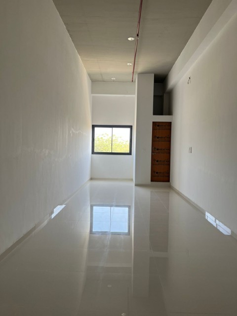 Office 710 Sq. Ft. Commercial Office for Rent in Vaishnodevi Ahmedabad - Media 2
