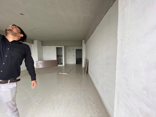 Office 834 Sq. Ft. Commercial Office for Rent in Sola Ahmedabad - Media 2