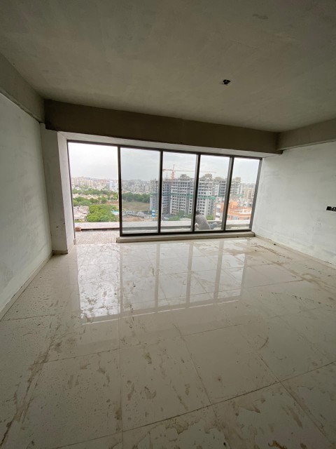 Office 834 Sq. Ft. Commercial Office for Rent in Sola Ahmedabad - Media 3