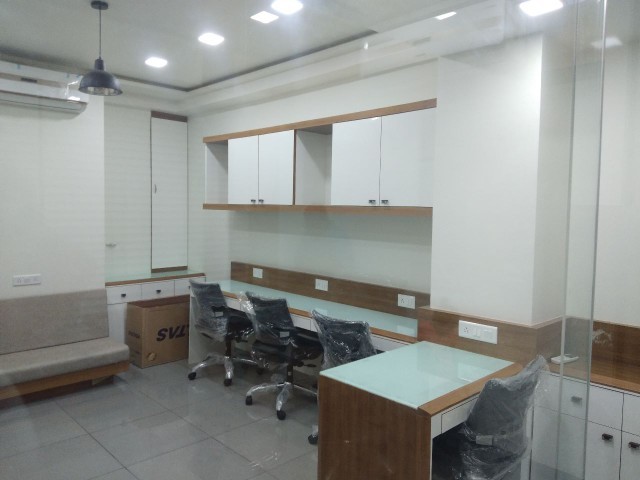 Office 774 Sq. Ft. Commercial Office for Rent in Thaltej Ahmedabad - Media 3