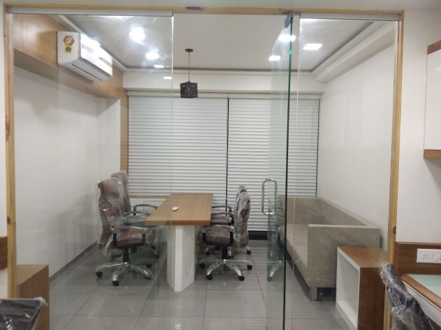 Office 774 Sq. Ft. Commercial Office for Rent in Thaltej Ahmedabad - Media 5