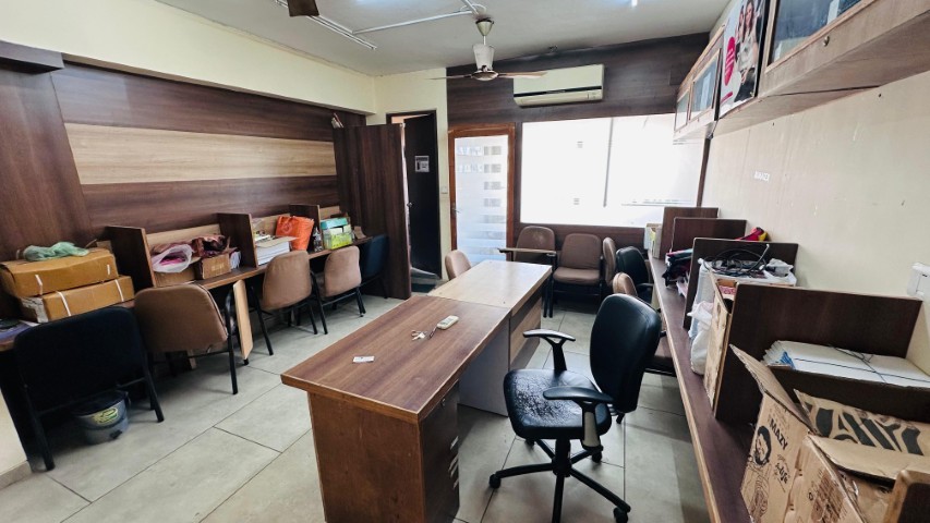 Office 860 Sq. Ft. Commercial Office for Rent in Drive In Road Ahmedabad - Media 2