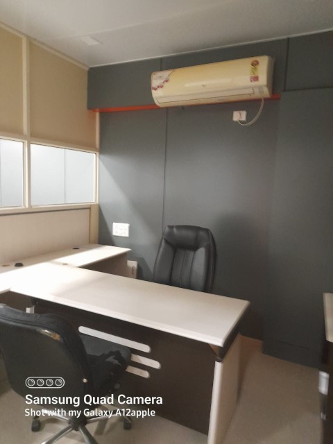 Office 919 Sq. Ft. Commercial Office for Sale in Sg Highway Ahmedabad